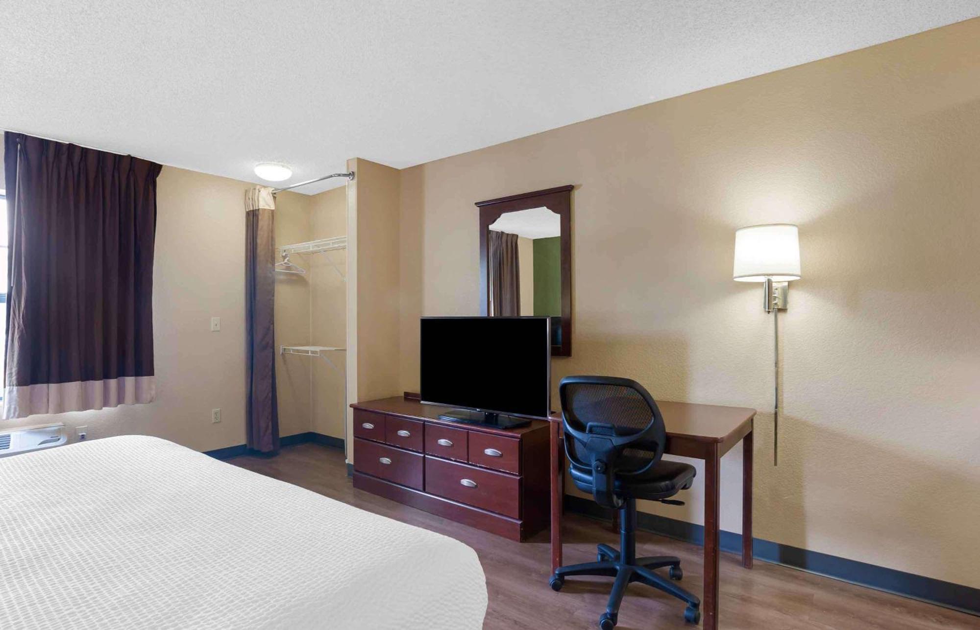 Extended Stay America Select Suites - Des Moines - Urbandale Clive Exterior foto