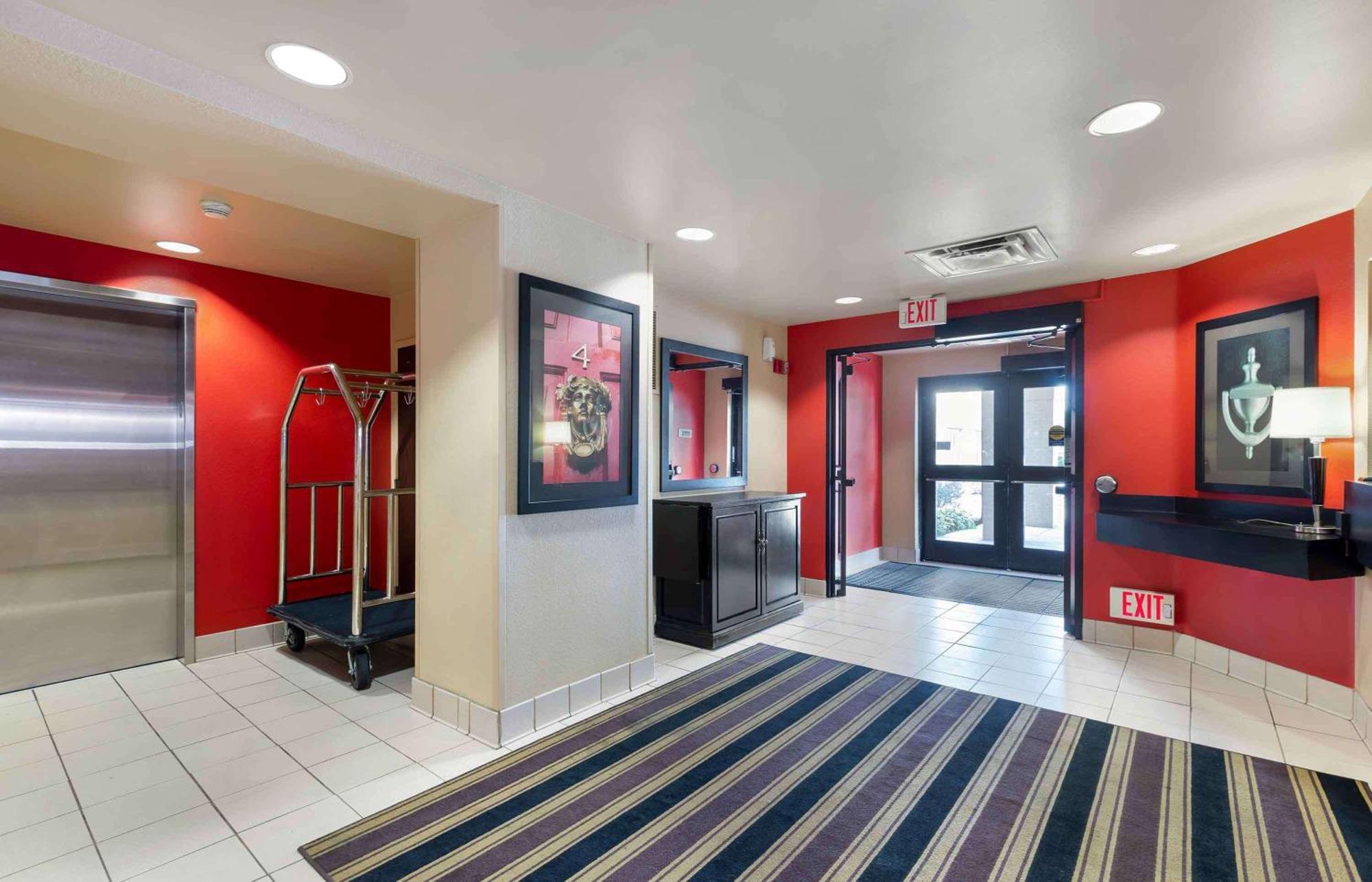 Extended Stay America Select Suites - Des Moines - Urbandale Clive Exterior foto